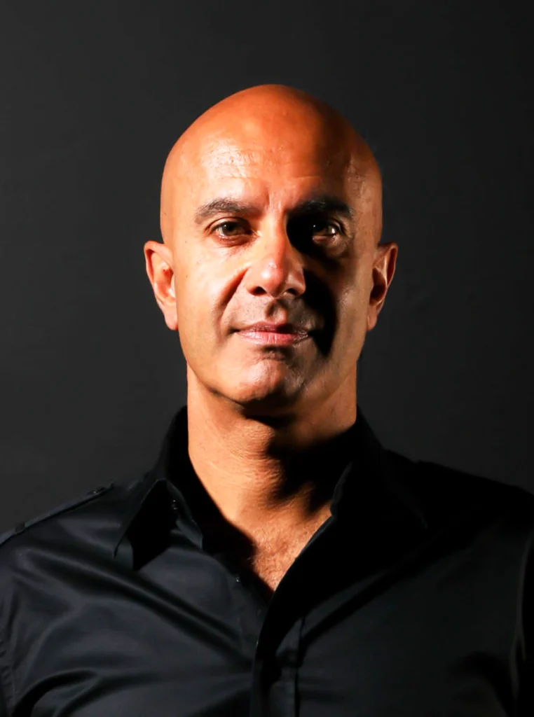 Retrato de Robin Sharma