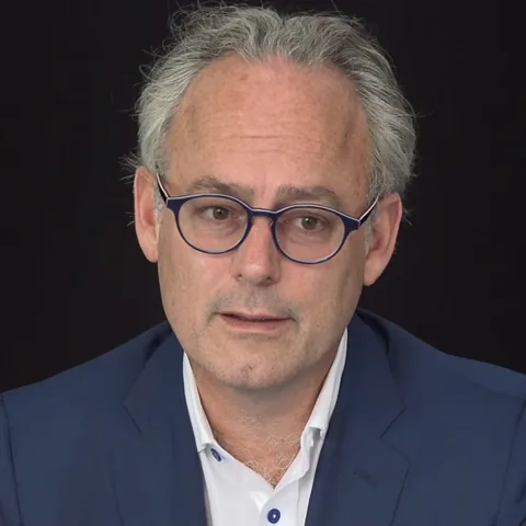 Retrato de Amor Towles