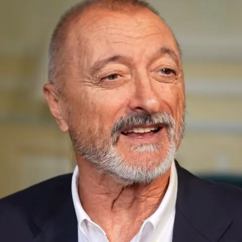Retrato de Arturo Pérez-Reverte