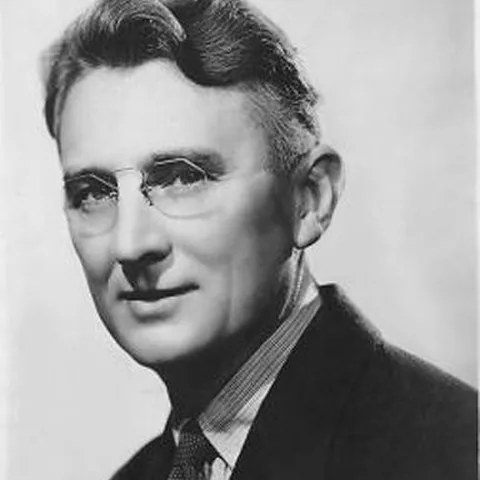Retrato de Dale Carnegie